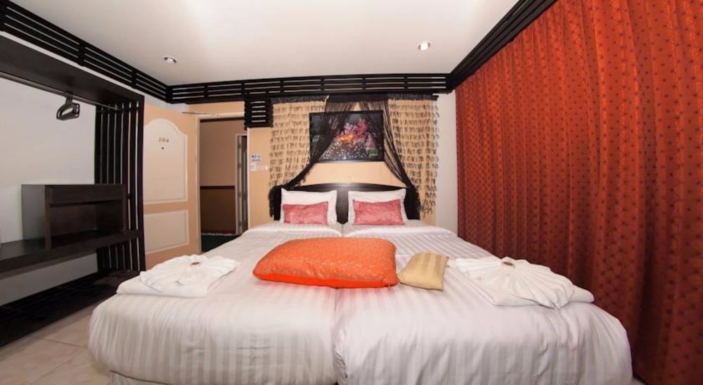 Hotel Cool Sea House Patong Exterior foto