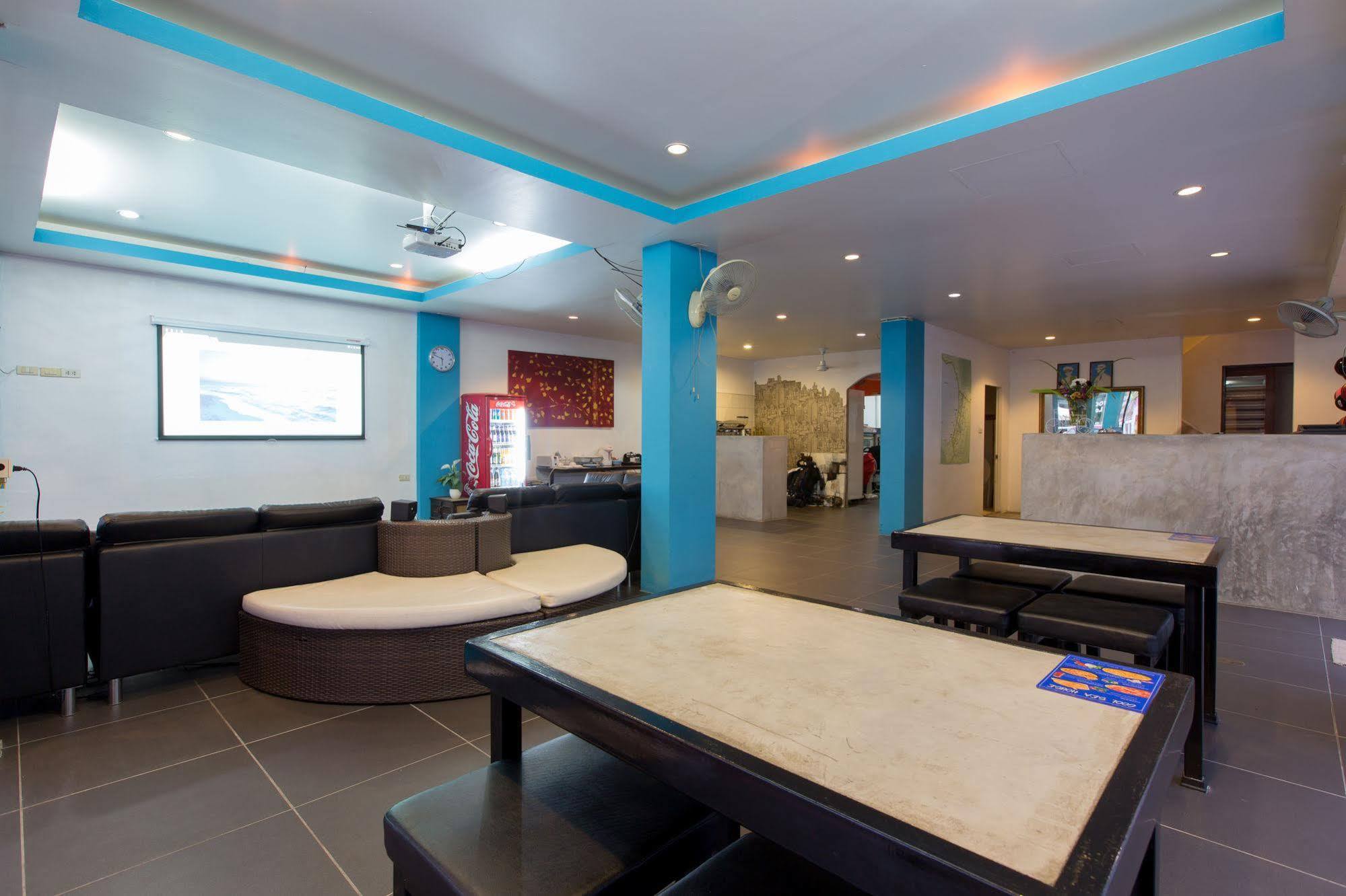 Hotel Cool Sea House Patong Exterior foto